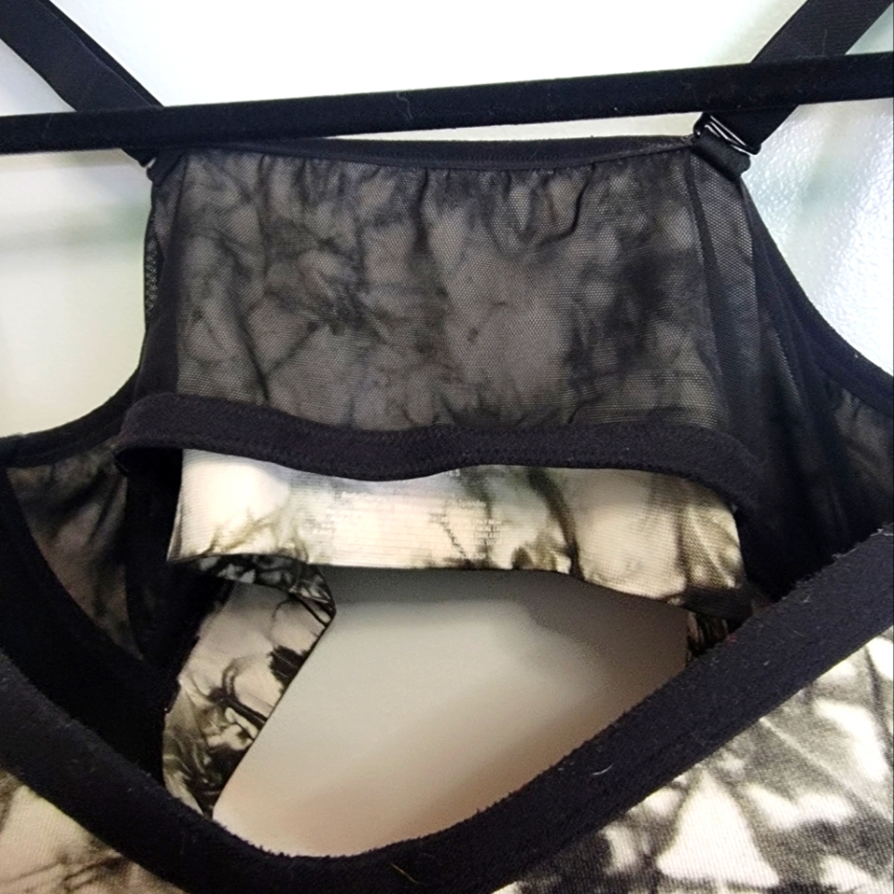 No Boundaries Sculpted Wireless Bandeau Plus-Size Bra! - Picture 4 of 4